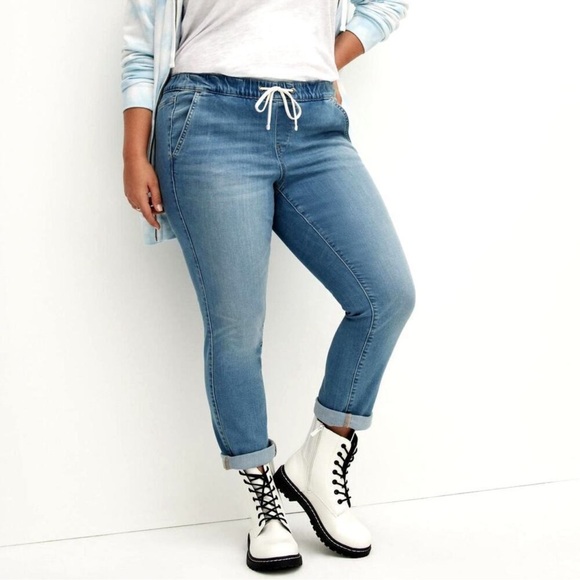 Torrid Pull-On‎ Boyfriend Straight Super Soft Stretchy Jean Plus Size 5X 28 - Picture 1 of 8